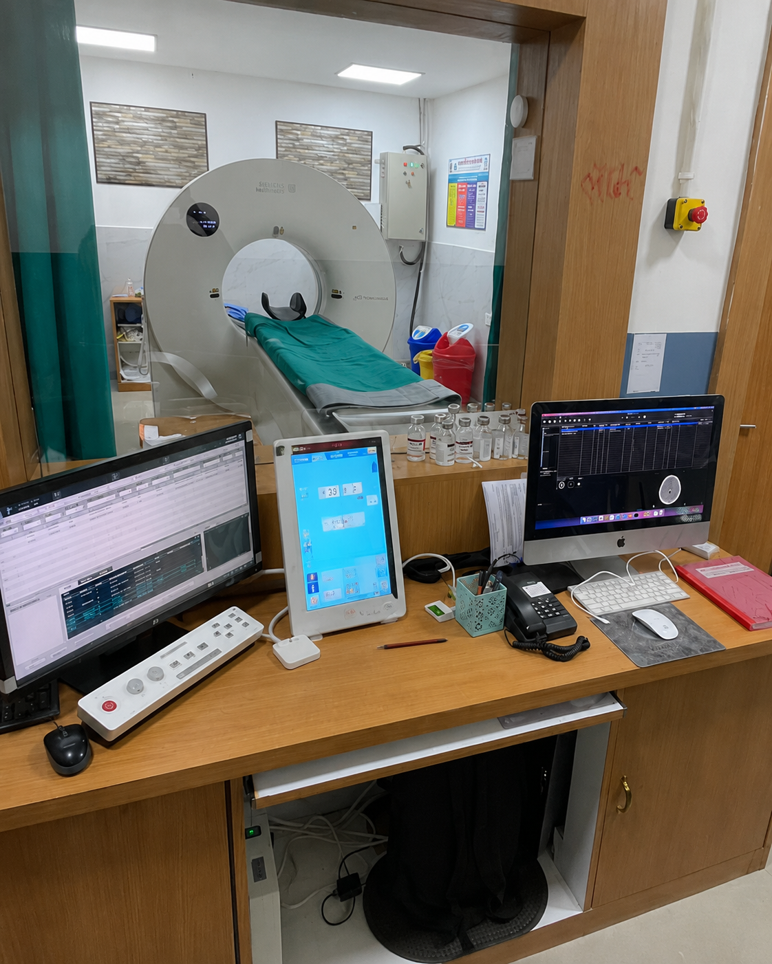 CT Scan Console